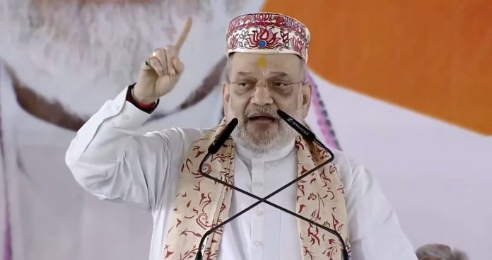 Lalu Wants To Make His Son Bihar CM, Sonia Her Son PM But Both Posts Not Vacant: Shah Lalu Wants To Make His Son Bihar CM, Sonia Her Son PM But Both Posts Not Vacant: Shah