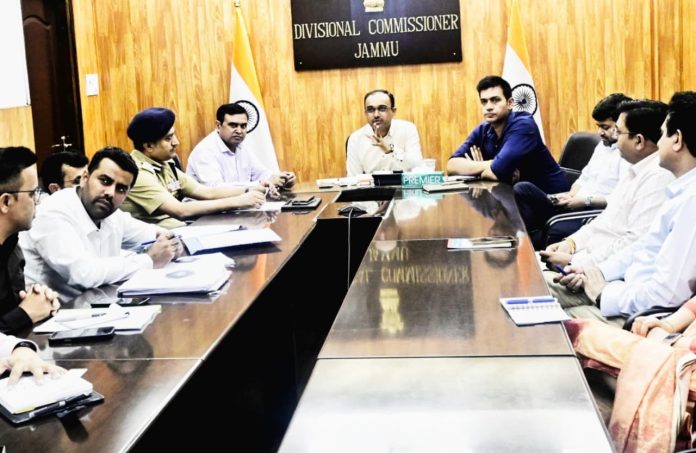 Div Com Jammu Reviews Arrangements For Darbar Move