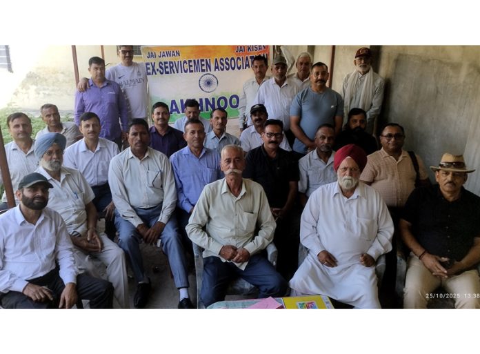 Members of Ex-Servicemen Welfare Association Akhnoor during a meeting on Saturday. Members of Ex-Servicemen Welfare Association Akhnoor during a meeting on Saturday.