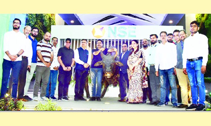 J&K journalists during visit to various institutions of Mumbai. J&K journalists during visit to various institutions of Mumbai.