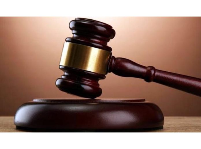 No salary for higher studies without permission: HC