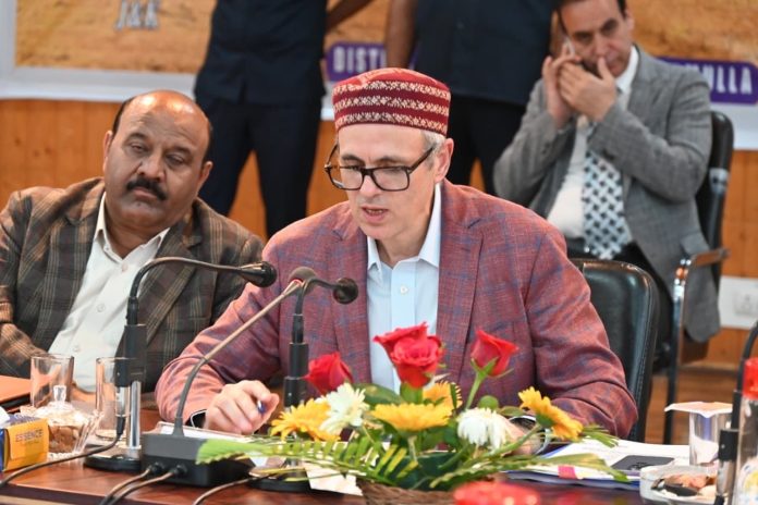 CM Omar Abdullah Reviews Progress Of Development Works In Baramulla CM Omar Abdullah Reviews Progress Of Development Works In Baramulla