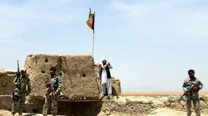 Taliban fighters on Afghan-Pak border.