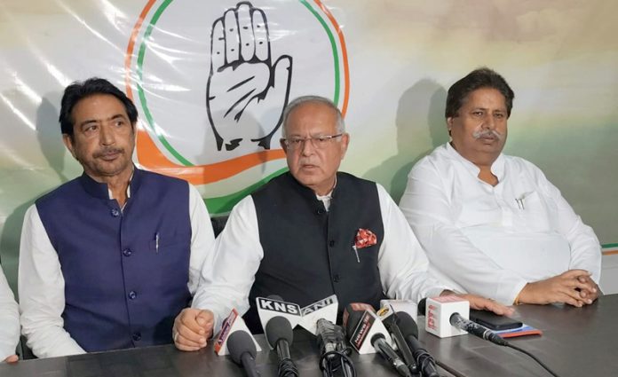 JKPCC president Tariq Hameed Karra along with other senior leaders during a press conference in Srinagar on Sunday. -Excelsior/Shakeel JKPCC president Tariq Hameed Karra along with other senior leaders during a press conference in Srinagar on Sunday. -Excelsior/Shakeel