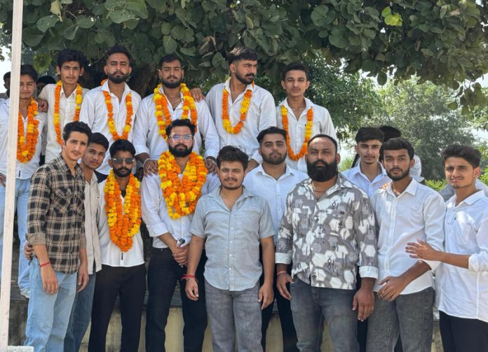 ABVP members with newly elected unit of GDC Mishriwalla.