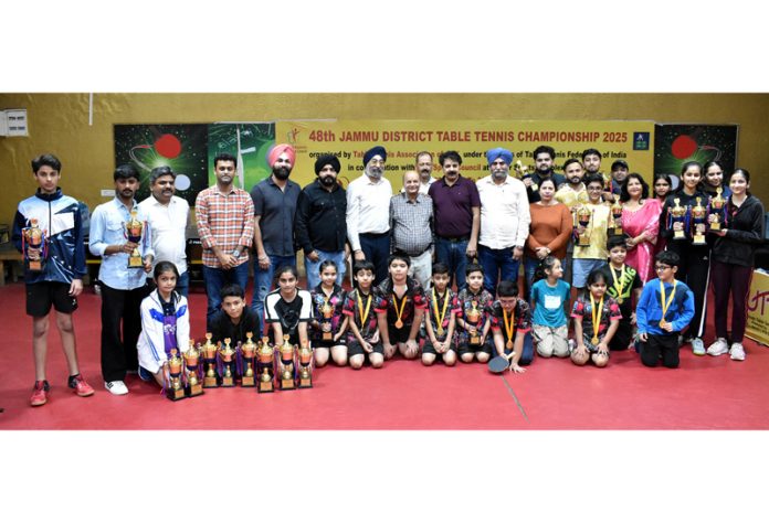 Dignitaries posing along with winners during prize distribution ceremony. Dignitaries posing along with winners during prize distribution ceremony.