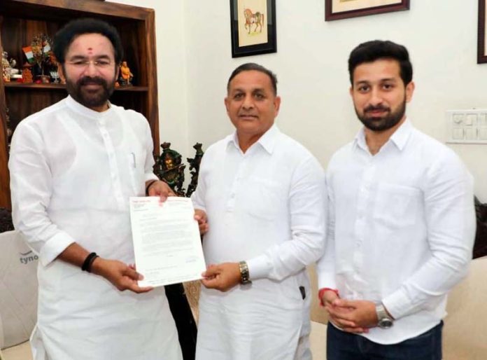 MLA Kalakote-Sunderbani, Th. Randhir Singh meeting Union Minister, G. Kishan Reddy, in New Delhi.