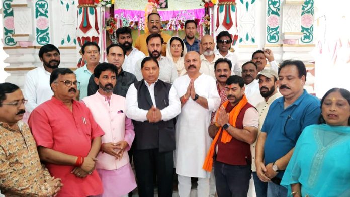 BJP leaders flagging off Shoba Yatra of Bhagwan Valmiki in Jammu on Sunday.