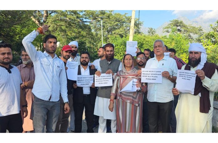 Locals protesting for stoppage of Vande Bharat train at Reasi.
