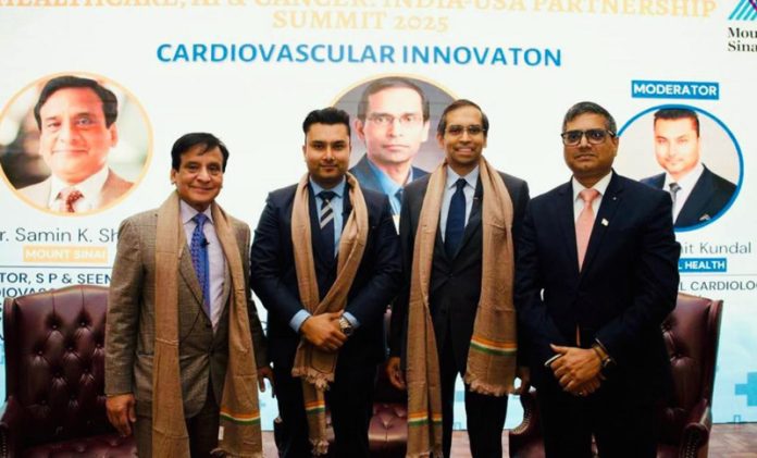 Dr Sanchit V Kundal being felicitated in New York city.