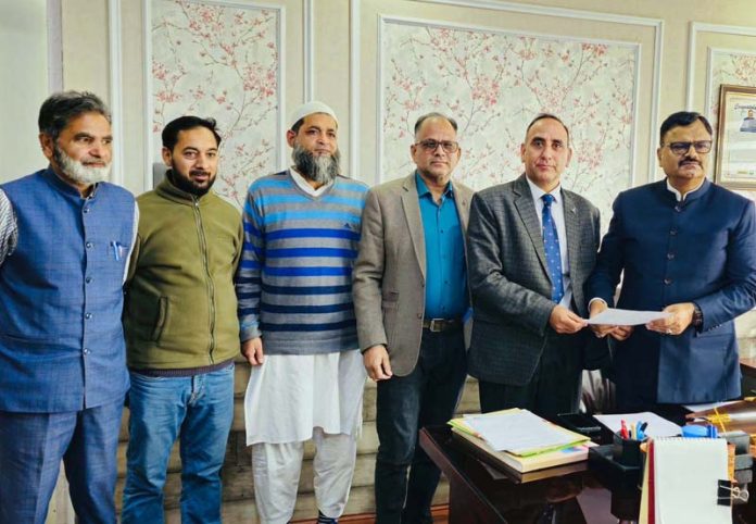 Civil society delegation from Rajouri during meeting with Minister Javed Rana.