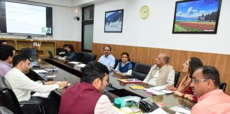 Div Com Reviews Progress Of Ongoing Projects At Mubarak Mandi Heritage Complex