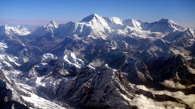 9 Climbers, Including 2 Local Guides, Killed In Separate Avalanches In Nepal 9 Climbers, Including 2 Local Guides, Killed In Separate Avalanches In Nepal