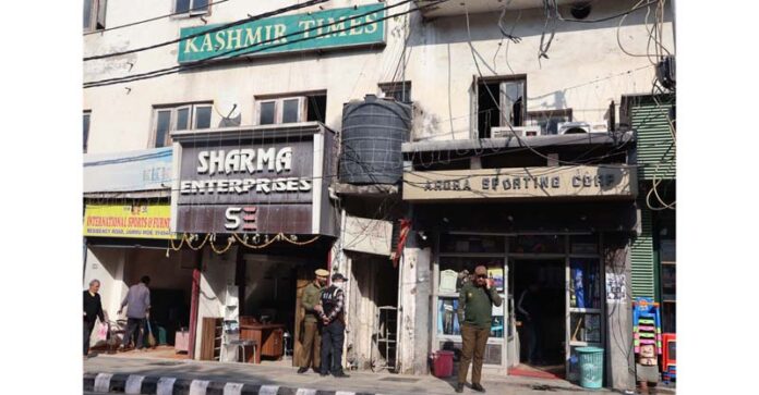 The SIA sleuths searching the KT office at Residency Road, Jammu. -Excelsior/Rakesh