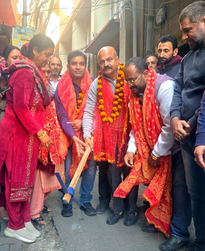 MLA Yudhvir Sethi starting work in Baba Lal Ji street, Jammu on Saturday. MLA Yudhvir Sethi starting work in Baba Lal Ji street, Jammu on Saturday.