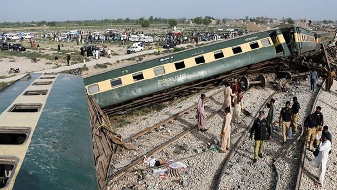 Pakistan Railways suspends Jaffar Express services  till Nov 12 over security concerns in Balochistan