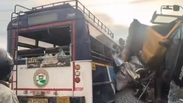 WhatsApp Image 2025-11-03 at 09.03.54