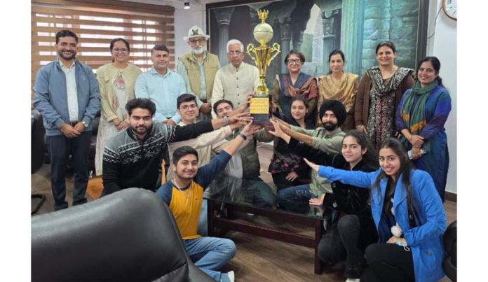 VC Jammu University Prof. Umesh Rai posing along with winners and trophy. VC Jammu University Prof. Umesh Rai posing along with winners and trophy.