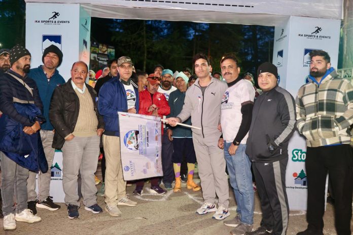 Jt Director Tourism, Jammu flagging off Patnitop Marathon. Jt Director Tourism, Jammu flagging off Patnitop Marathon.