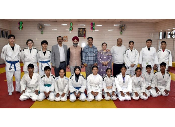 Senior Judo team posing for group photograph before leaving for National Championship.