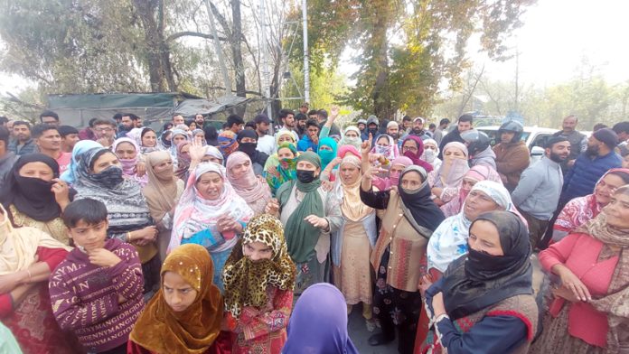 Women during a protest against installation of smart meters in Gadoora area of Ganderbal on Monday. -Excelsior/Firdous Ahmad. Women during a protest against installation of smart meters in Gadoora area of Ganderbal on Monday. -Excelsior/Firdous Ahmad.