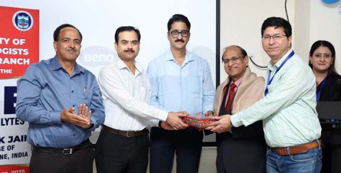 Dr Rajesh Mahajan and other dignitaries during the CME program in Jammu. Dr Rajesh Mahajan and other dignitaries during the CME program in Jammu.