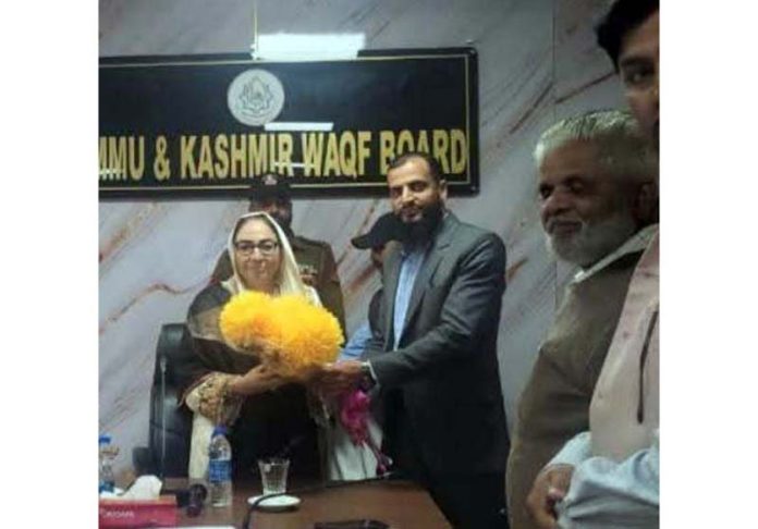 Chairperson J&K Waqf Board, Dr. Darakhshan Andrabi being welcomed at UMEED Portal review meeting in Jammu on Friday.