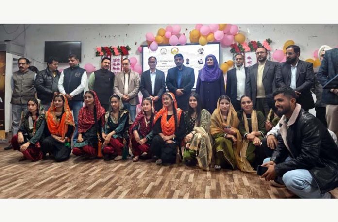 Students and others during the culmination of Display Your Talent 2025 events in Ravi and Pir Panjal Zone on Tuesday.