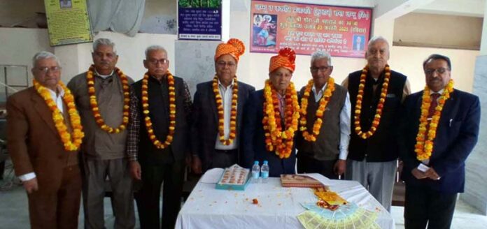 Newly elected members of Prajapati Sabha posing for a group photograph in Jammu.