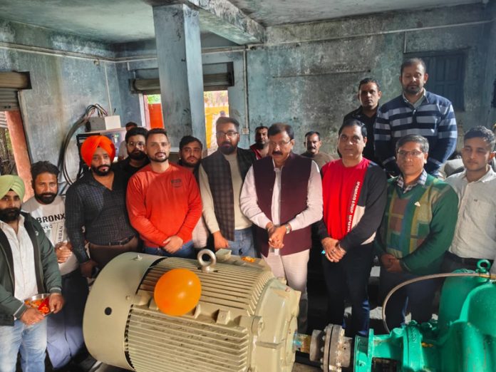 MLA Jammu West, Arvind Gupta inaugurating High Capacity Pumpset in Jammu West on Monday. MLA Jammu West, Arvind Gupta inaugurating High Capacity Pumpset in Jammu West on Monday.