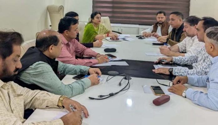 Former Minister and senior BJP leader, Priya Sethi reviewing preparations for 150 years of Vande Matram celebrations at Jammu on Monday.