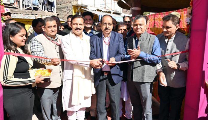 MLA Chenani Balwant Singh Mankotia and SKUAST-J VC Prof (Dr) B N Tripathi inaugurating 'Kisan Mela' at Sudhmahadev.