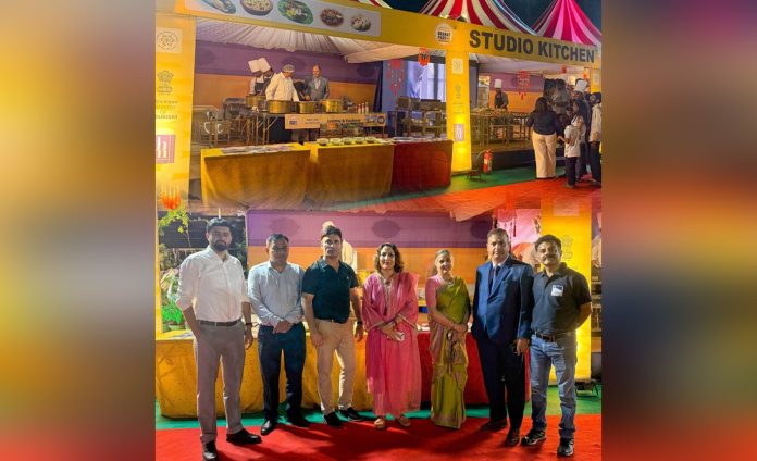 [Daily Excelsior]Tourism Dept Showcases J&K's Culture, Cuisines And Countryside At 'Bharat Parv' In Gujarat