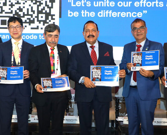 Union Minister Dr Jitendra Singh releasing the National Obesity Registry for Citizens during "Asia Oceania Conference on Obesity" at New Delhi on Saturday. Also seen are leading medical experts and endocrinologists including Dr Kyoung Kon Kim, Dr Volkan Yumuk and Dr Shashank Joshi.