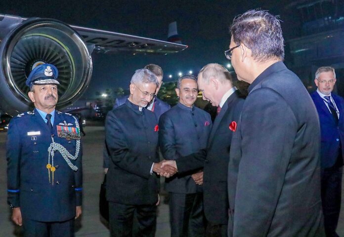 Russian Prez Putin departs from Delhi