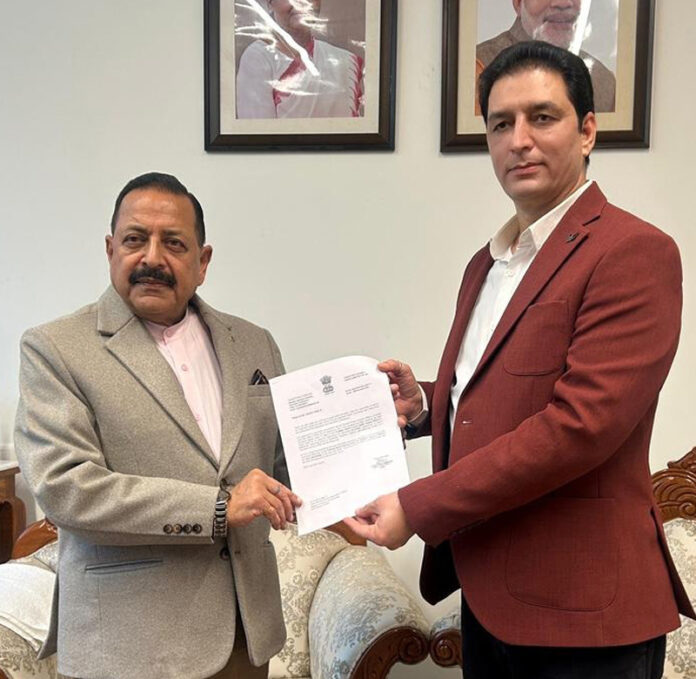 MLA Doda West, Shakti Raj Parihar presenting DO letter to PMO Dr Jitendra Singh in New Delhi.