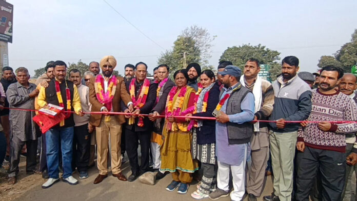 DDC Suchetgarh Taranjit Singh Tony and MLA Gharu Ram Bhagat starting double-lane road project to Gharana Wetland.
