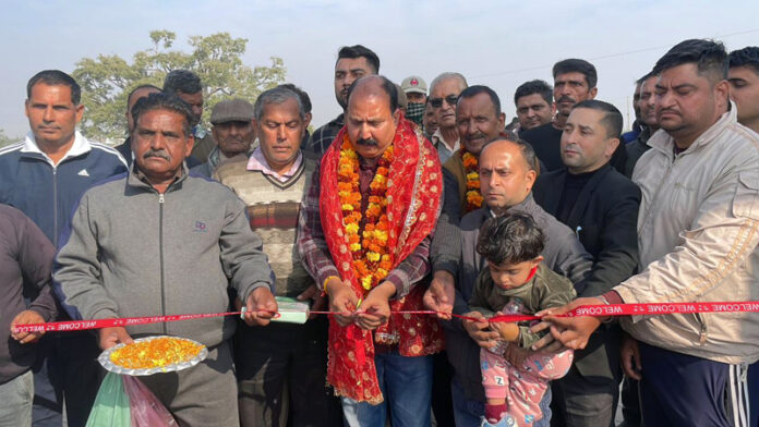 MLA Bishnah, Dr. Rajeev Kumar Bhagat inaugurating construction work of link road leading Kanjak Devsthan at Sultanpur.