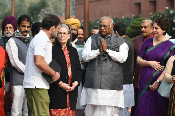 Senior Congress leaders and other Parliamentarians from the INDIA bloc parties stage a protest against SIR in New Delhi on Tuesday. (UNI )