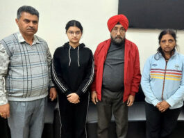 Ananyaa Kotwal posing along with officials of J&K Sports Council.