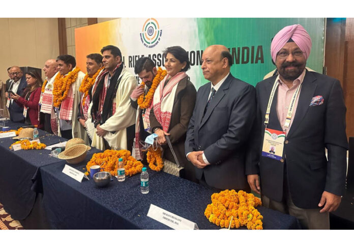 SS Sodhi posing along with newly elected body of NRAI.