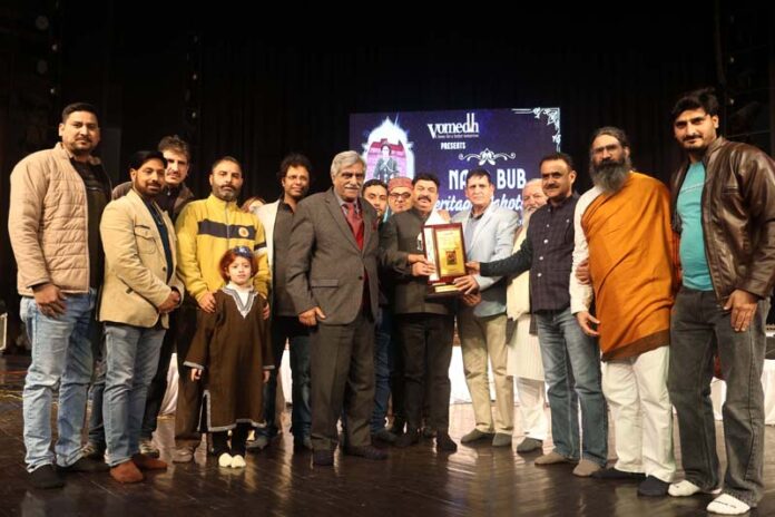 Members of AMEAK receiving Nand Bub Samman at a function at Jammu on Monday. -Excelsior/Rakesh Members of AMEAK receiving Nand Bub Samman at a function at Jammu on Monday. -Excelsior/Rakesh