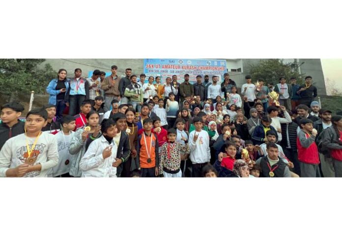 Players posing along with dignitaries during an event. Players posing along with dignitaries during an event.