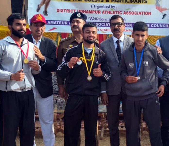 Winners posing along with dignitary during prize distribution ceremony. Winners posing along with dignitary during prize distribution ceremony.