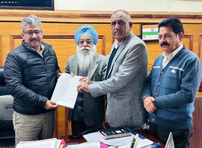 BSP president Darshan Rana handing over memorandum to Director Industries Jammu, Dr Arun Manhas.