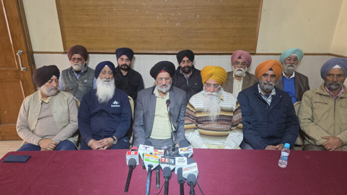 Ex-DGPC member Mohinder Singh and others during press conference in Jammu -Excelsior/Rakesh