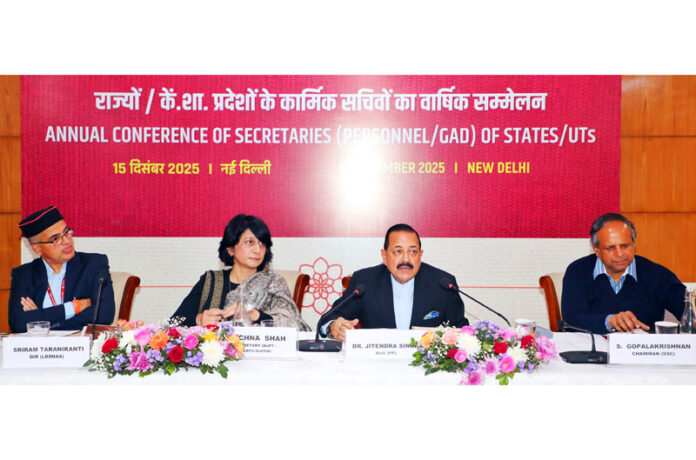 Union Minister Dr. Jitendra Singh, flanked by Secretary DoPT Rachna Shah,at the Conference of Secretaries Personnel/GAD of States and UTs, at New Delhi on Monday.