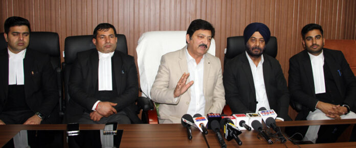 The Jammu & Kashmir High Court Bar Association, Jammu President Nirmal Kotwal addressing a press conference on Monday. — Excelsior/Rakesh
