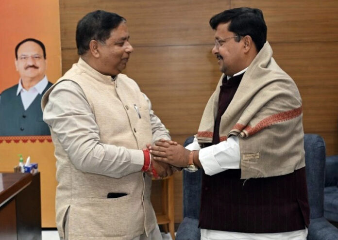 BJP JK UT president and MP (RS), Sat Sharma felicitating the newly appointed national working president of the party, Natin Nabin in New Delhi on Tuesday. BJP JK UT president and MP (RS), Sat Sharma felicitating the newly appointed national working president of the party, Natin Nabin in New Delhi on Tuesday.