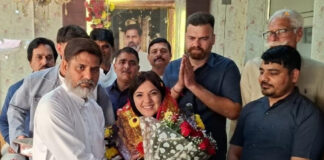 MLA Devyani Rana during a prog organized at Kabir Ashram in Katal Batal Panchayat.